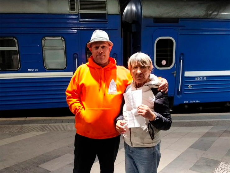 Одна в чужой стране. История Зинаиды Ивановны